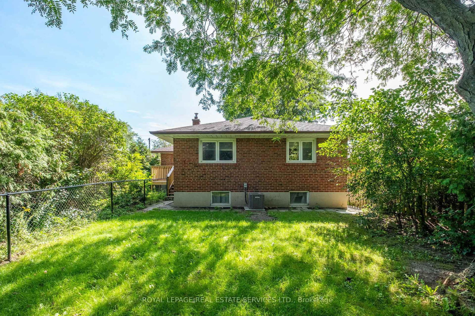 72 Sloane Avenue • Toronto, ON photo 20