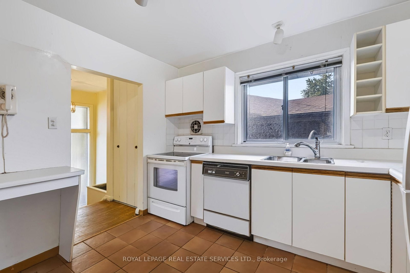 72 Sloane Avenue • Toronto, ON photo 9