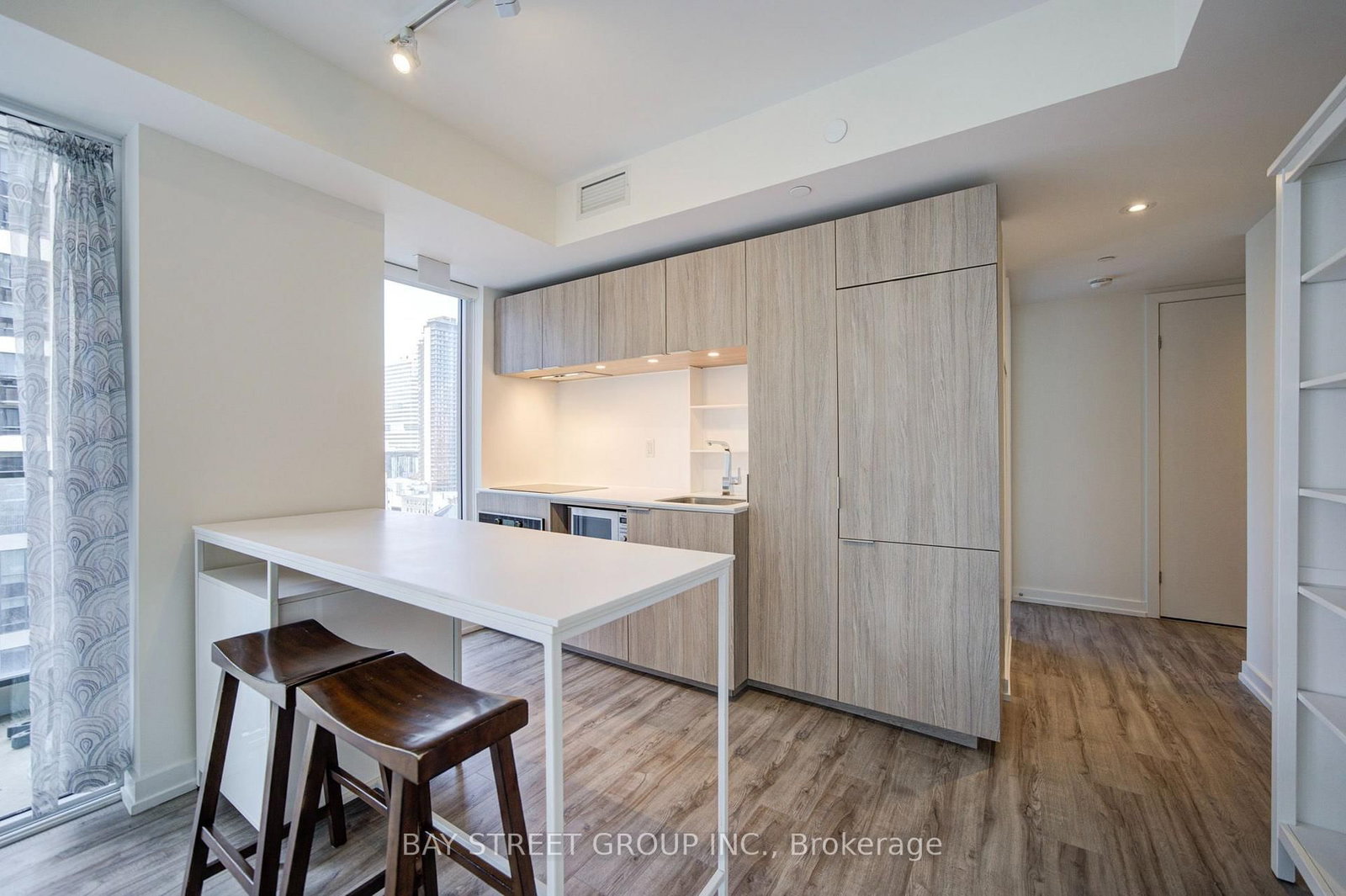 77 Shuter Street • #1802 • Toronto, ON photo 11