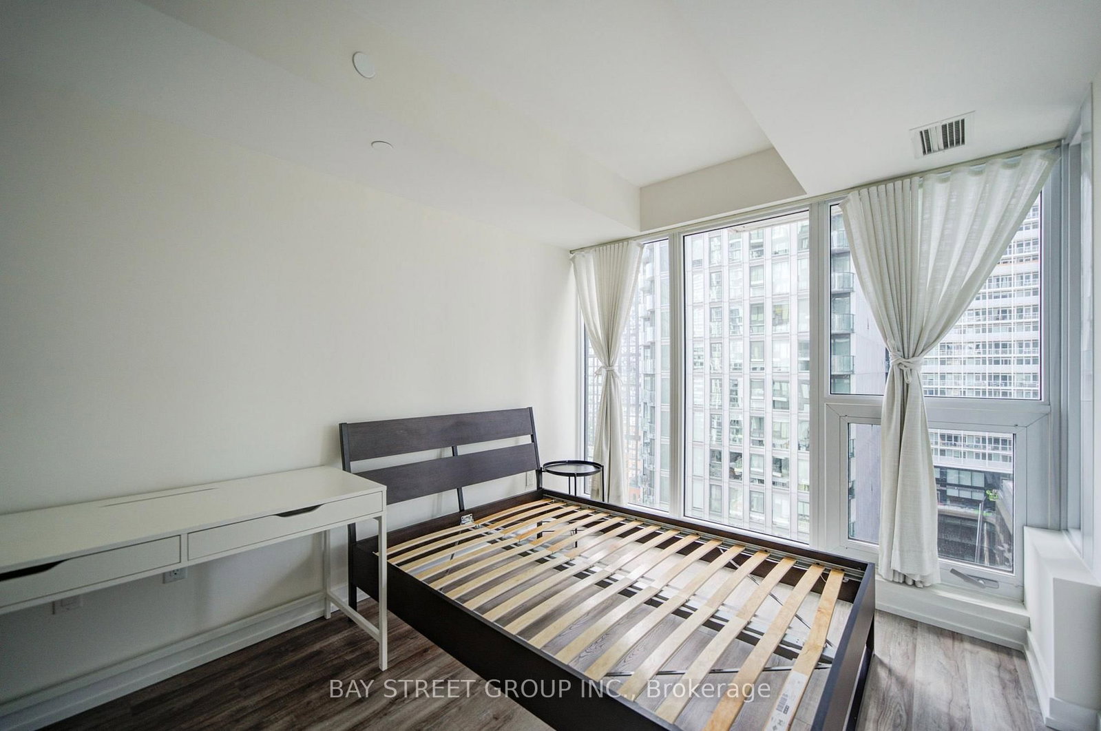 77 Shuter Street • #1802 • Toronto, ON photo 19
