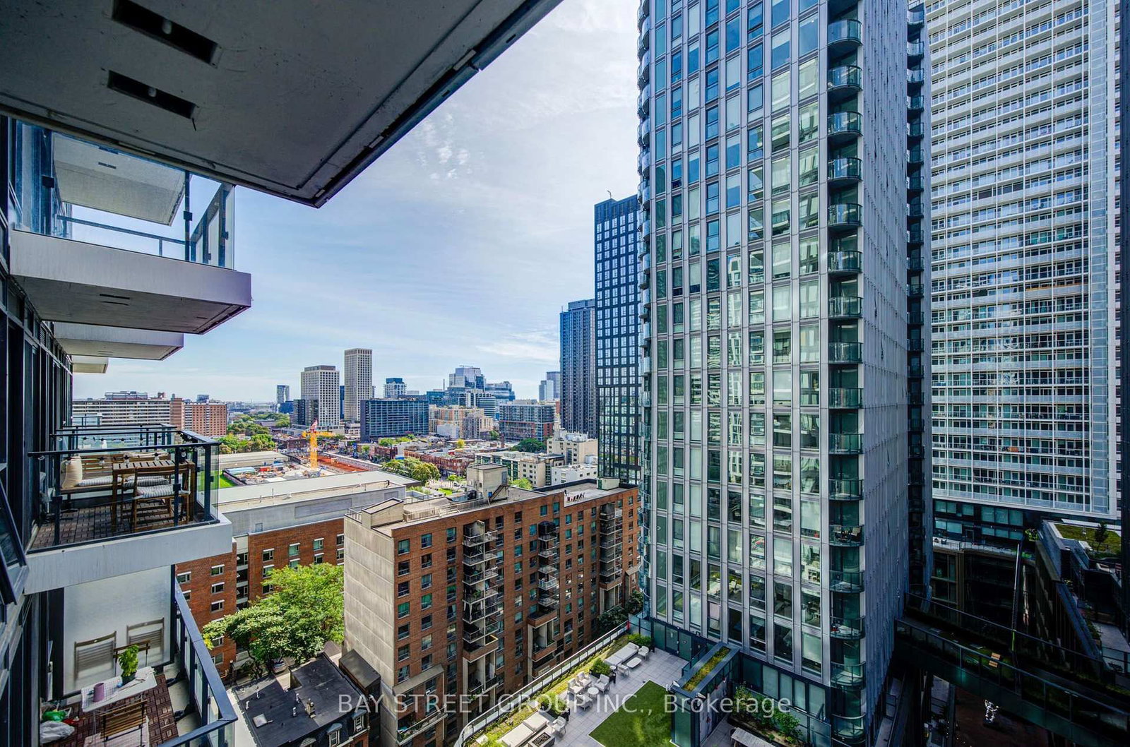 77 Shuter Street • #1802 • Toronto, ON photo 38