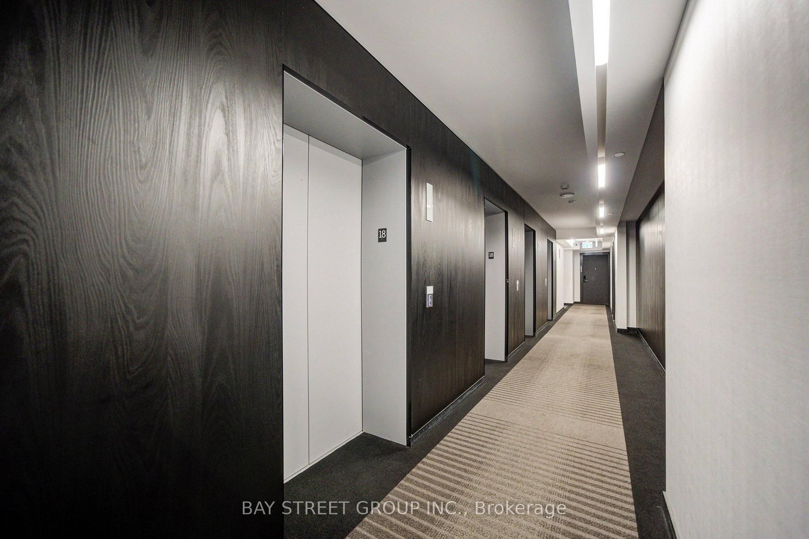 77 Shuter Street • #1802 • Toronto, ON photo 4