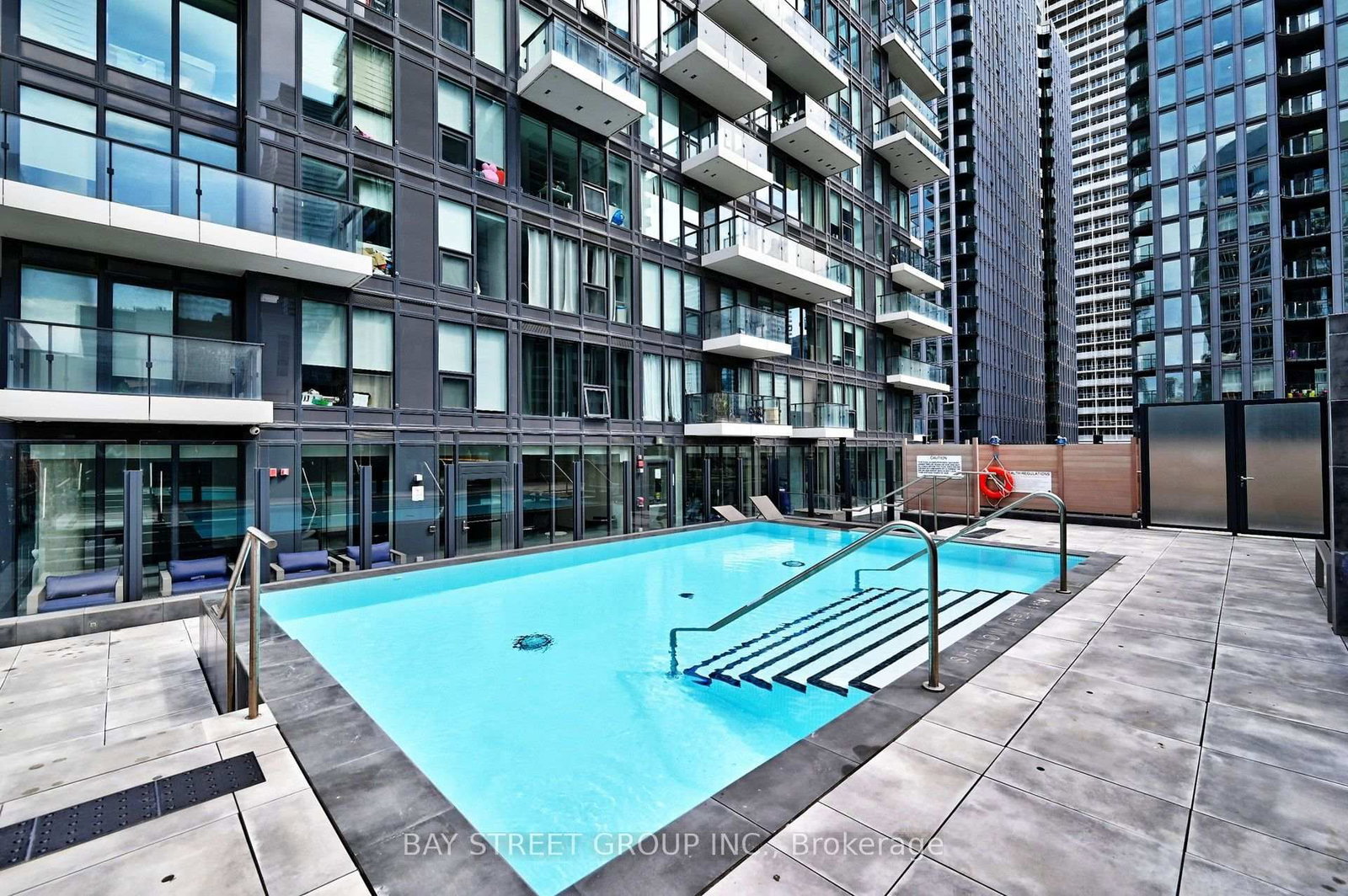 77 Shuter Street • #1802 • Toronto, ON photo 44