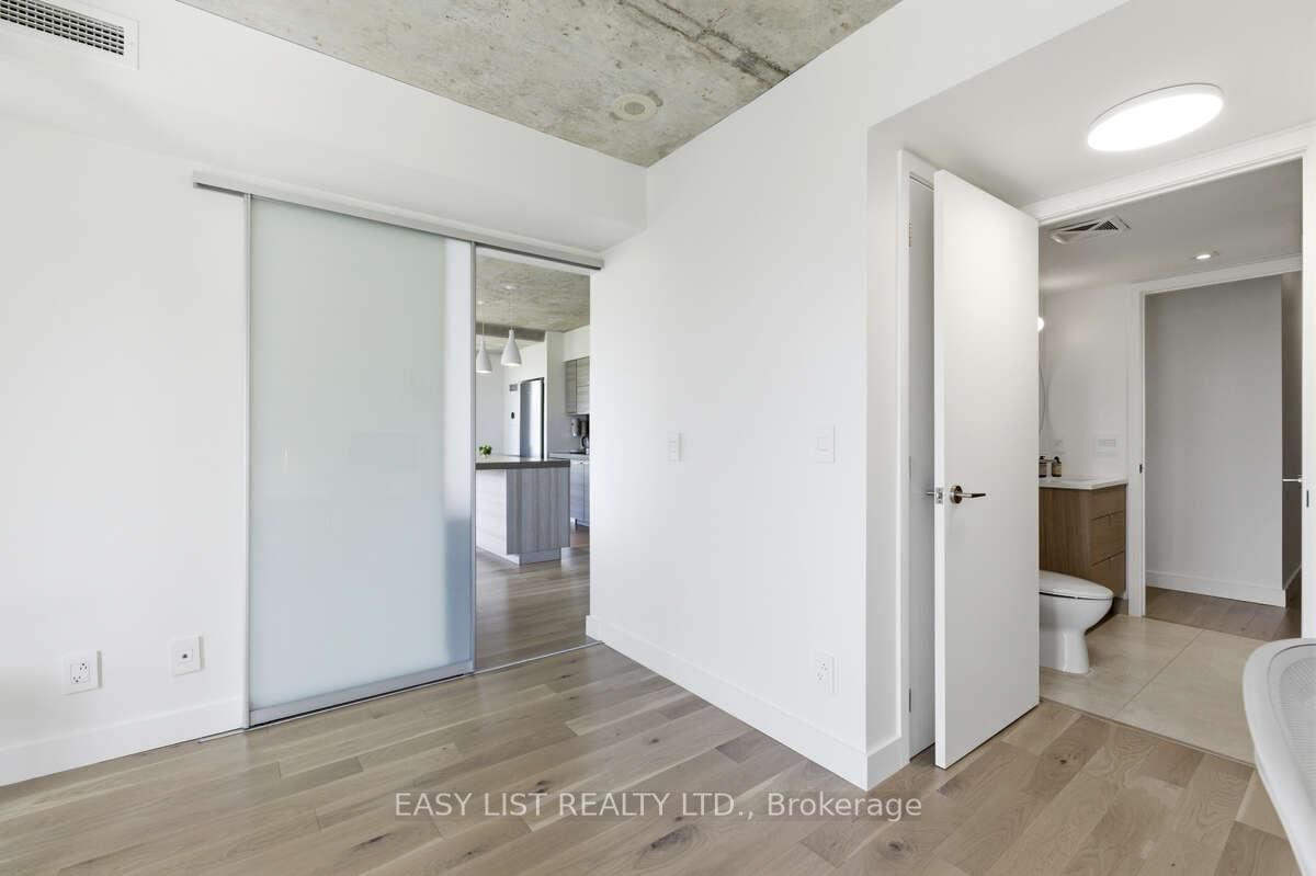 55 Stewart Street • #822 • Toronto, ON photo 16