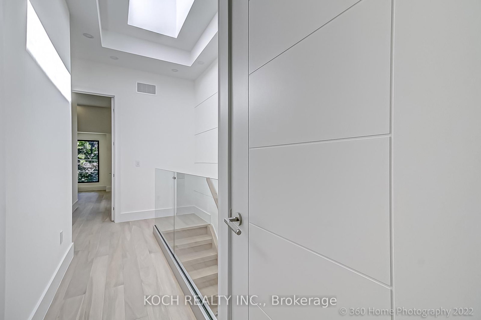 184 Falkirk Street • Toronto, ON photo 16
