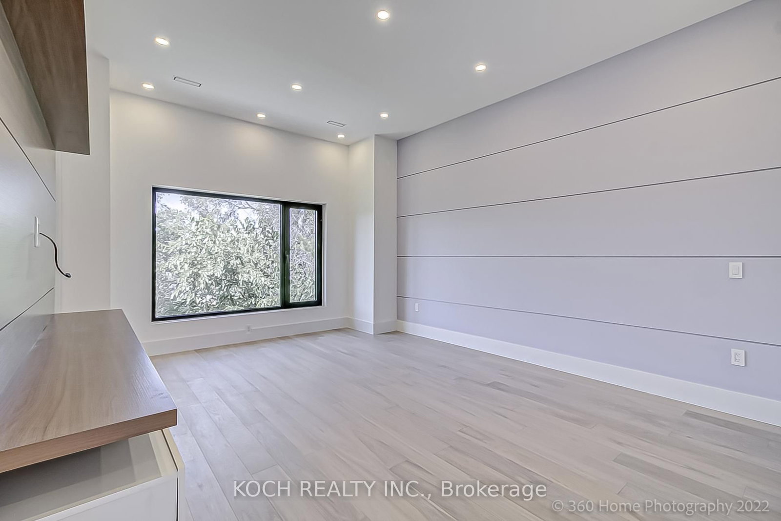 184 Falkirk Street • Toronto, ON photo 17