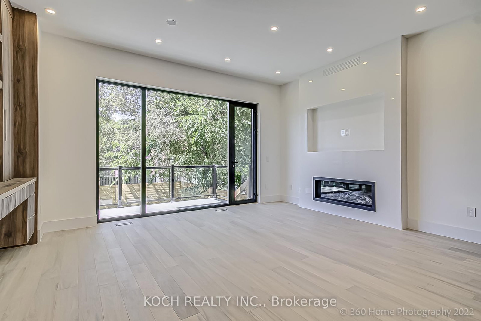184 Falkirk Street • Toronto, ON photo 19