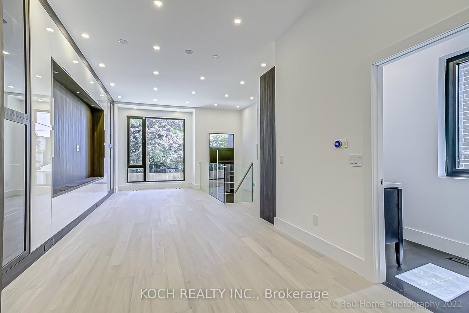 184 Falkirk Street • Toronto, ON photo 21