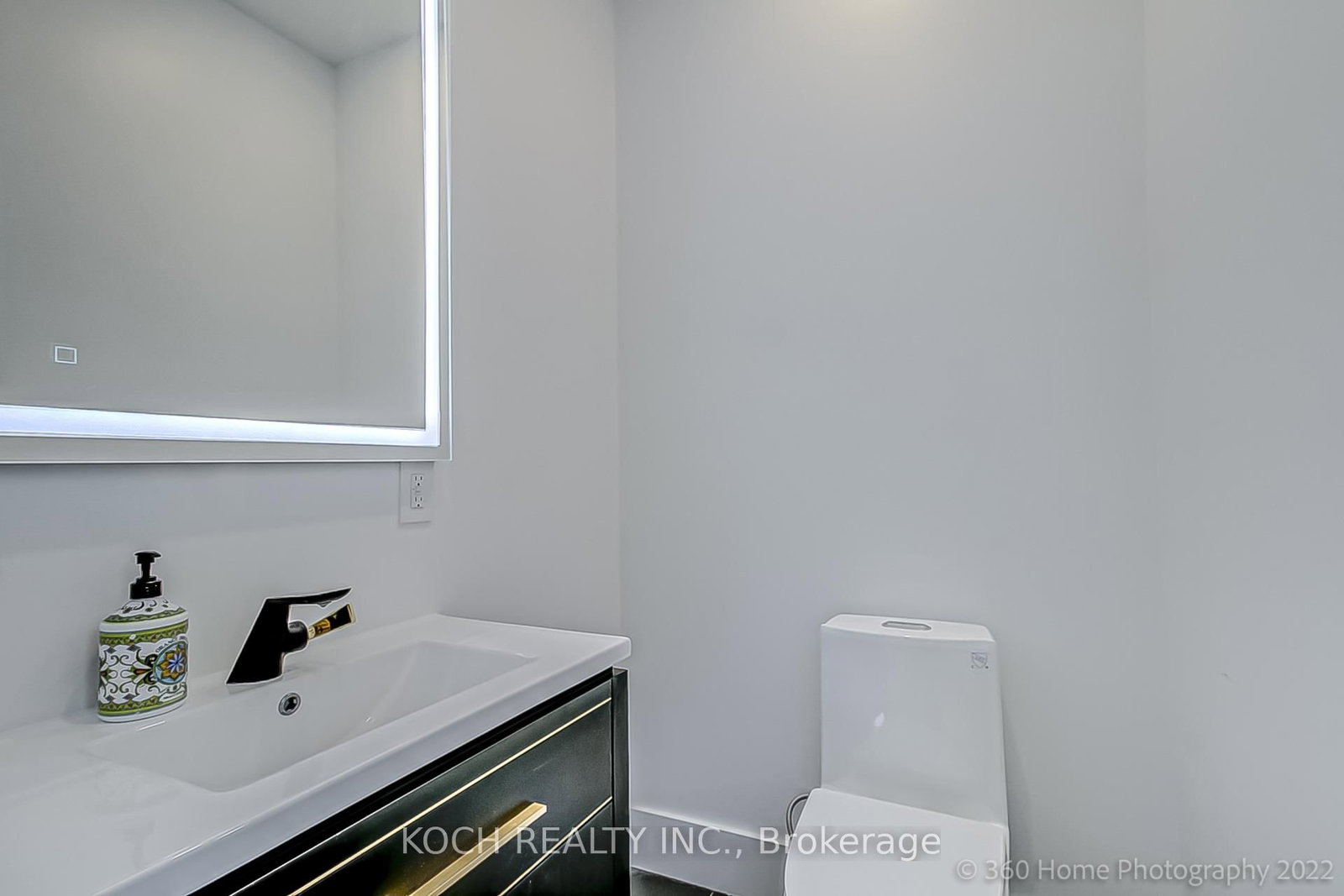 184 Falkirk Street • Toronto, ON photo 22