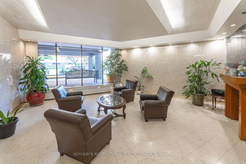 706 - 60 Pavane Linkway Way