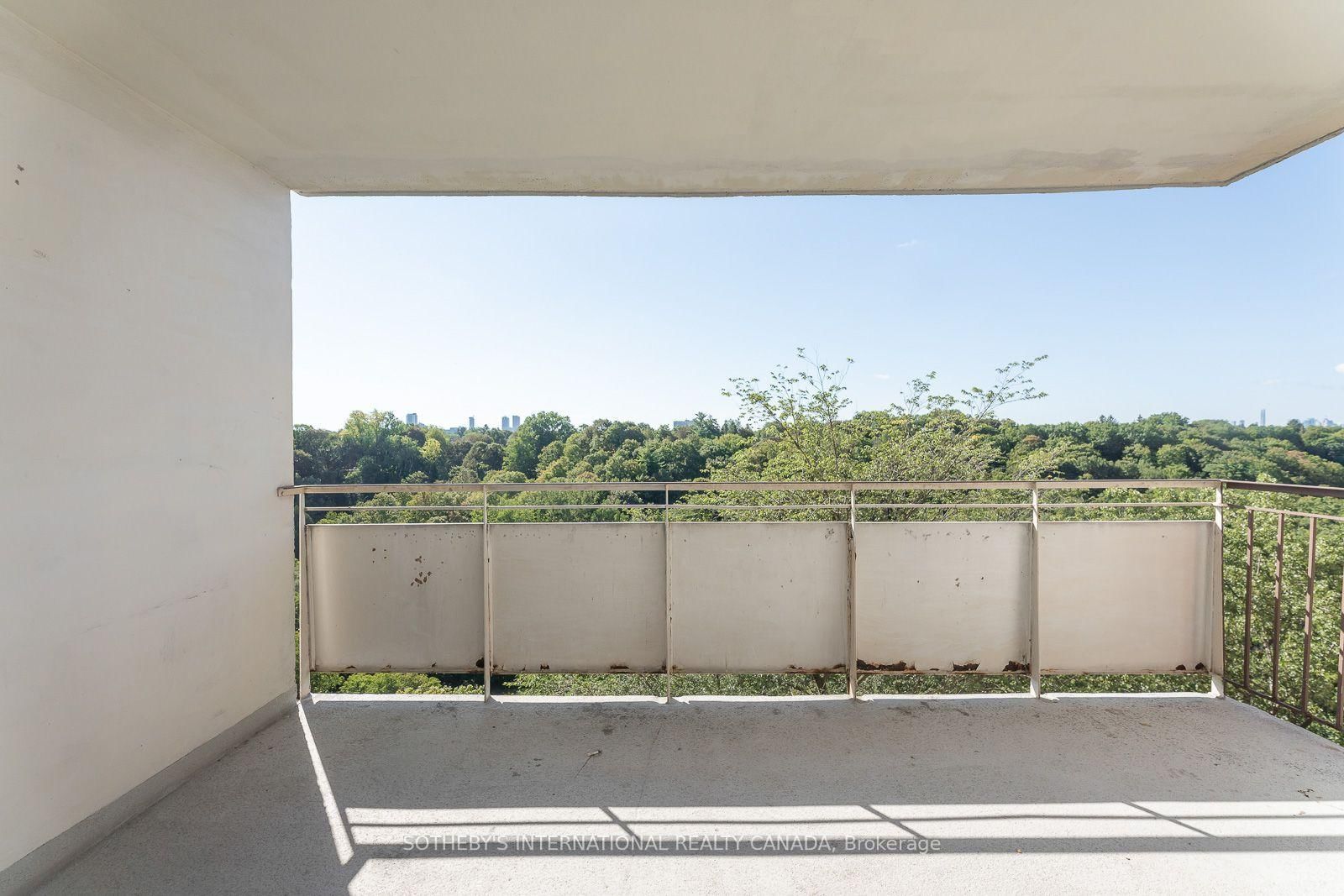 60 Pavane Linkway Way • #706 • Toronto, ON photo 24