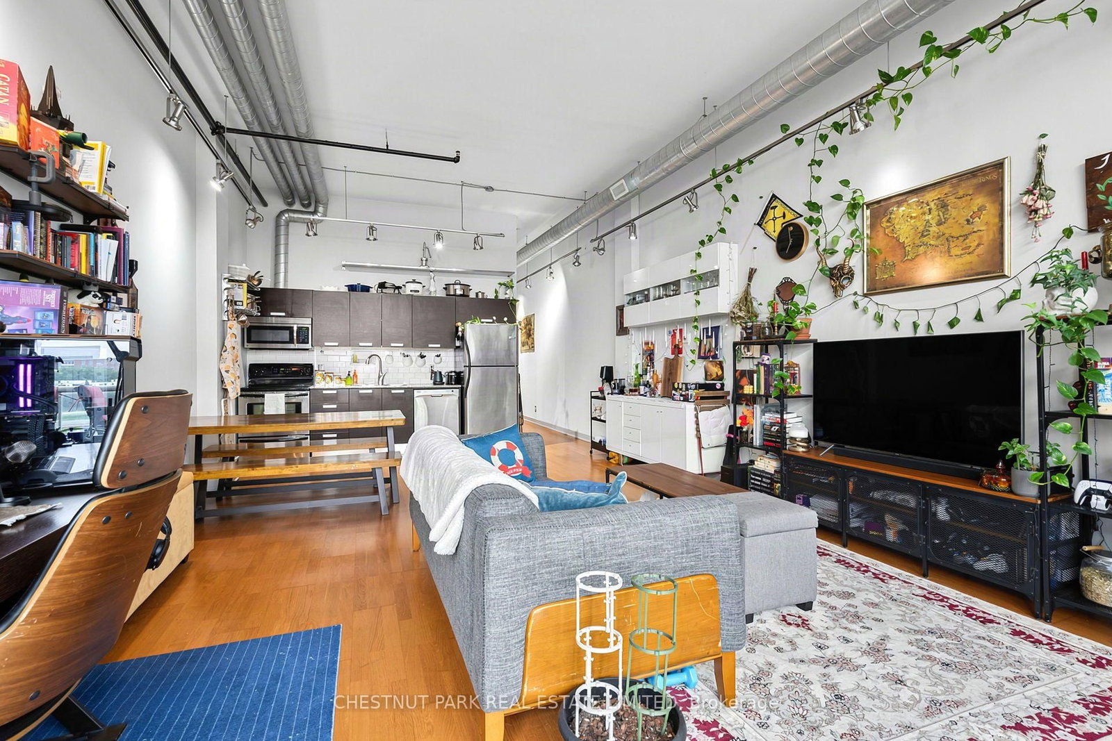 43 Hanna Avenue • #401 • Toronto, ON photo 8