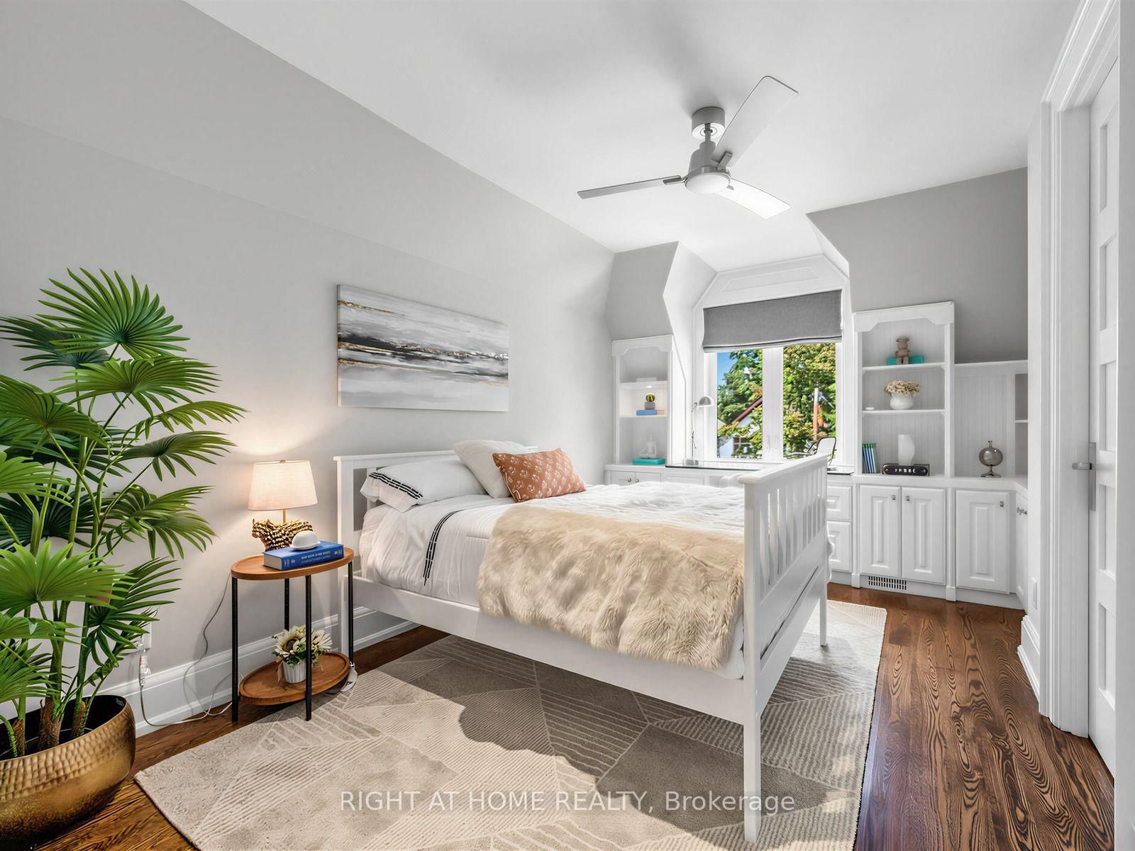 189 Stibbard Avenue • Toronto, ON photo 22