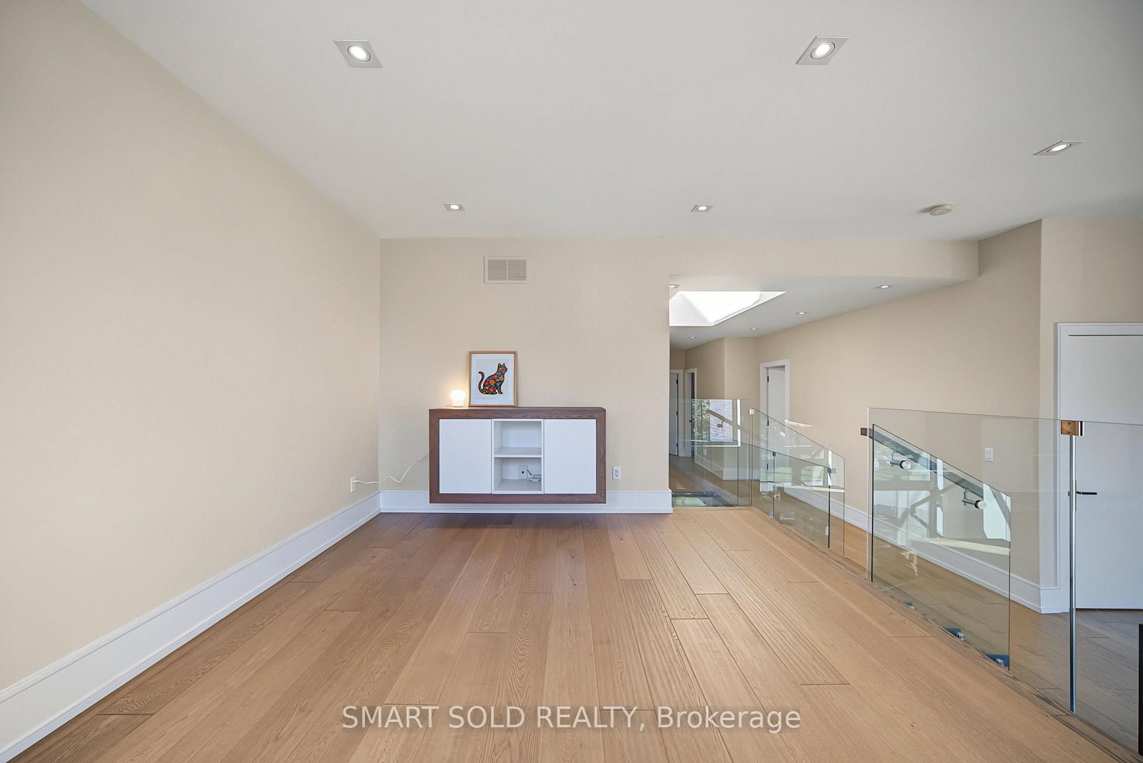 588 Conacher Drive • Toronto, ON photo 26