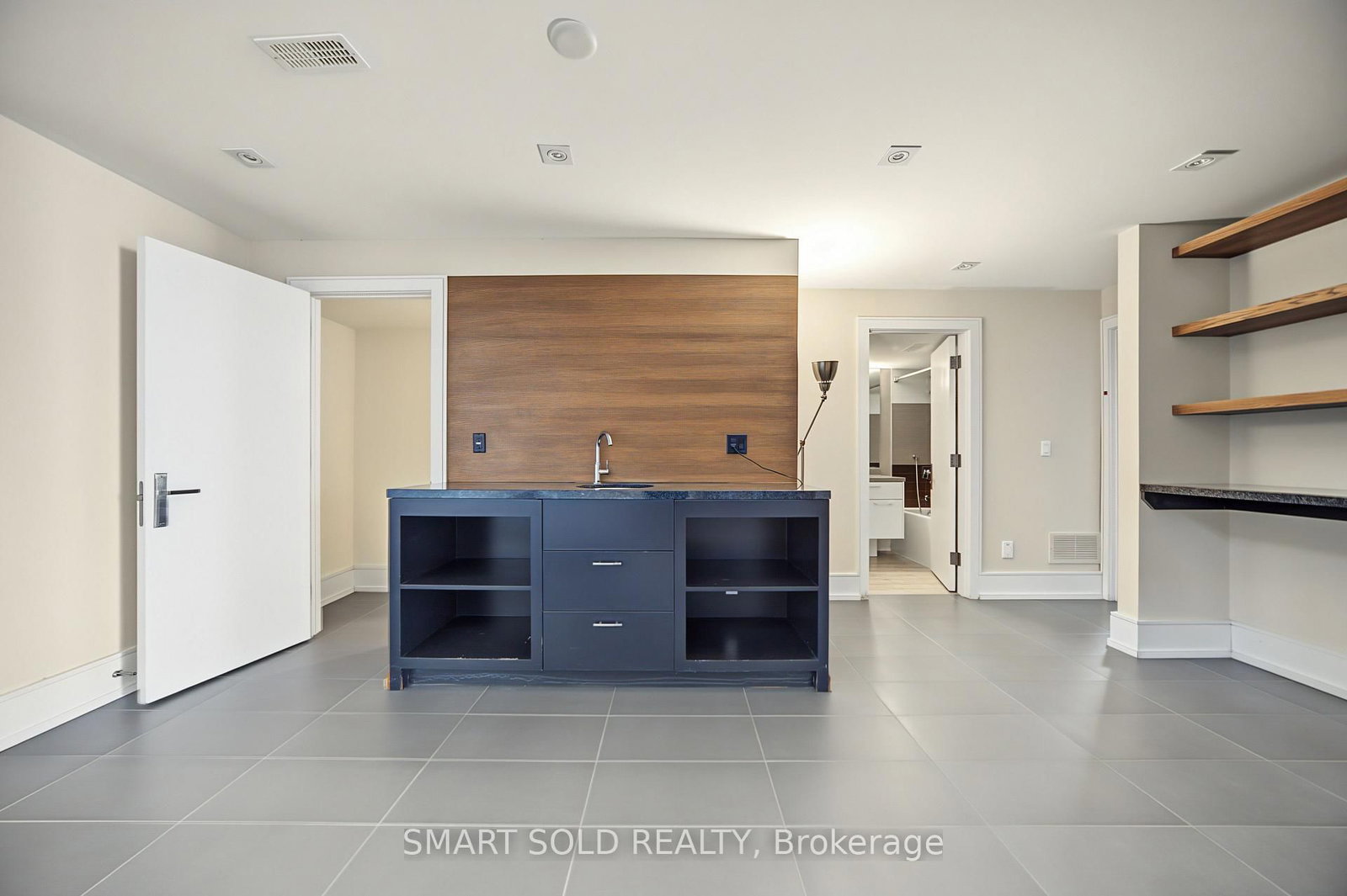 588 Conacher Drive • Toronto, ON photo 43