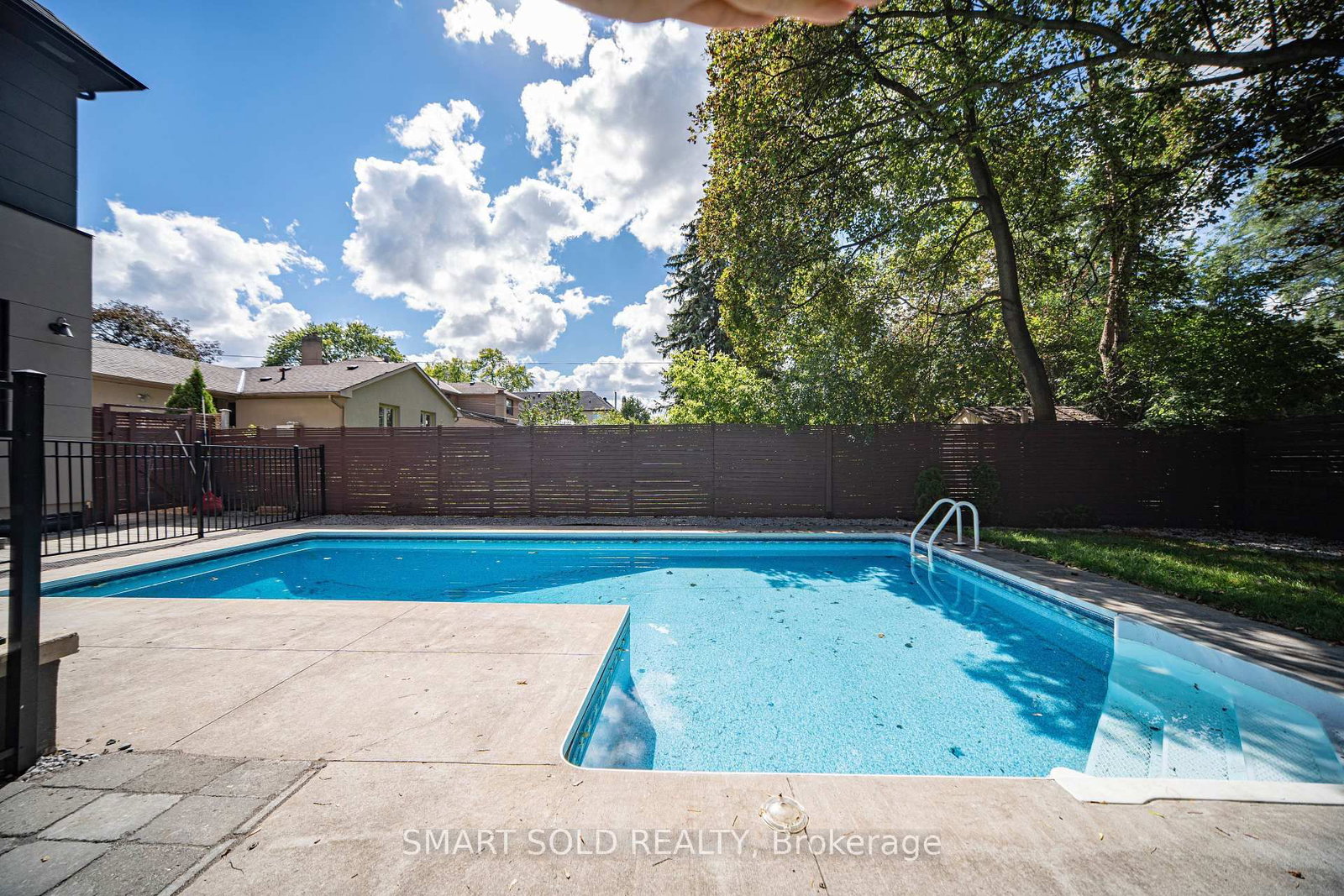 588 Conacher Drive • Toronto, ON photo 46