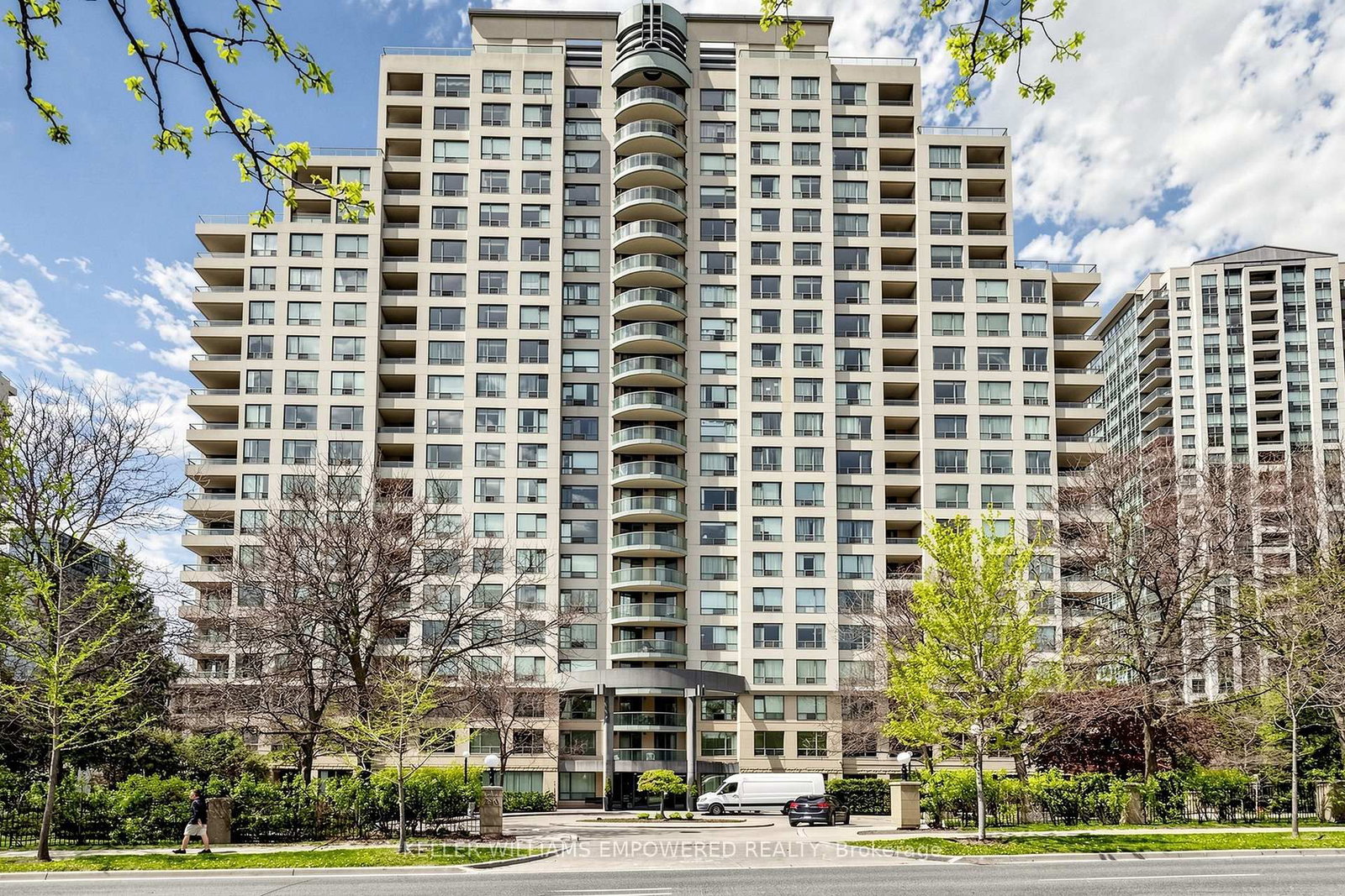 238 Doris Avenue • #1511 • Toronto, ON photo 1