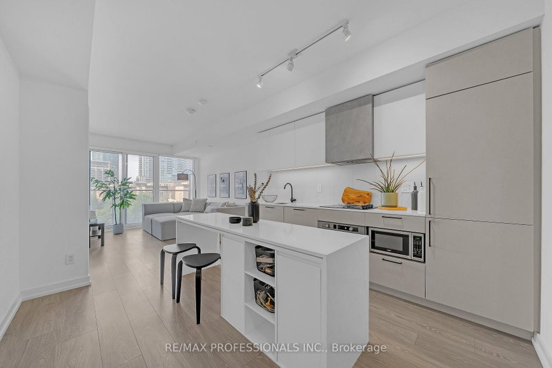 311 - 19 Western Battery Road