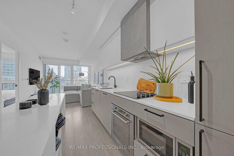 311 - 19 Western Battery Road