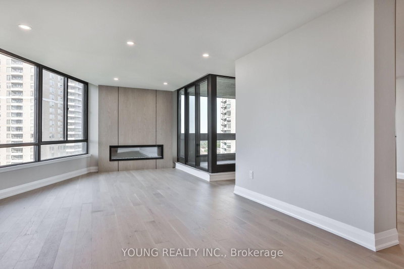 1406 - 65 Skymark Drive