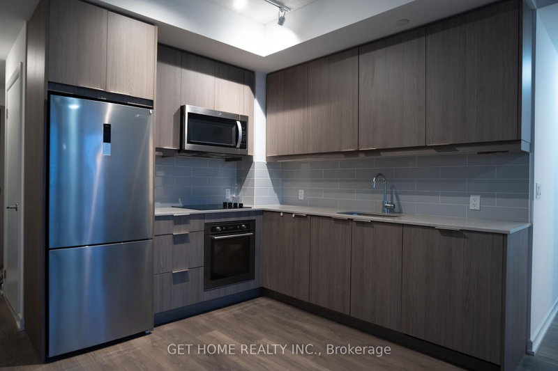 #1405 - 32 Forest Manor Road