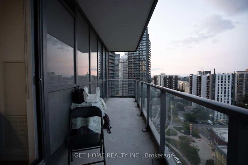 #1405 - 32 Forest Manor Road