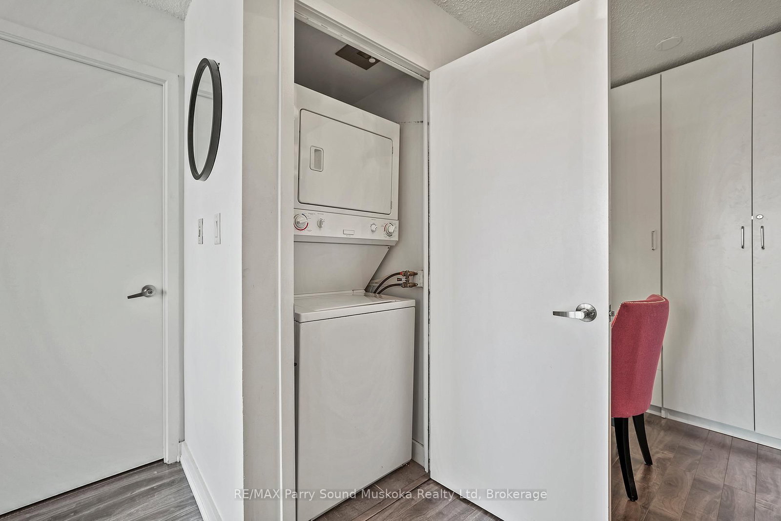 11 Brunel Court • Toronto, ON photo 16