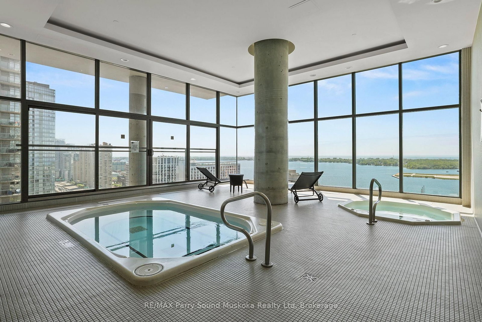 11 Brunel Court • Toronto, ON photo 18