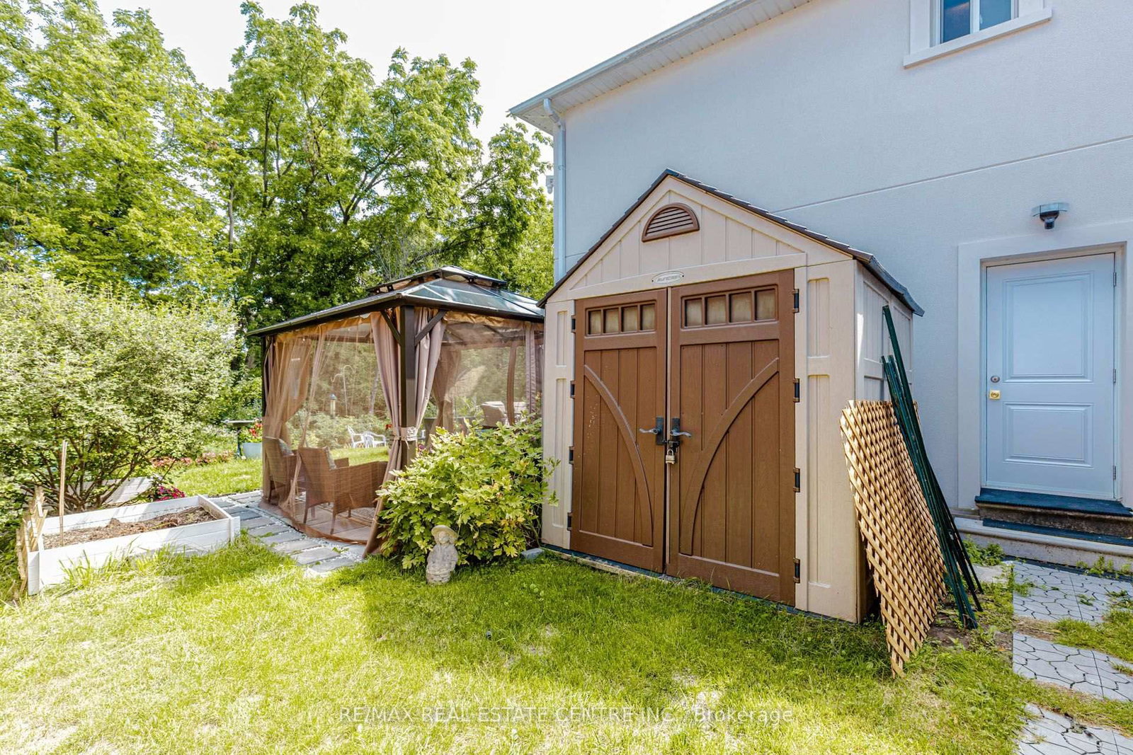 85 Snowcrest Avenue • Toronto, ON photo 44