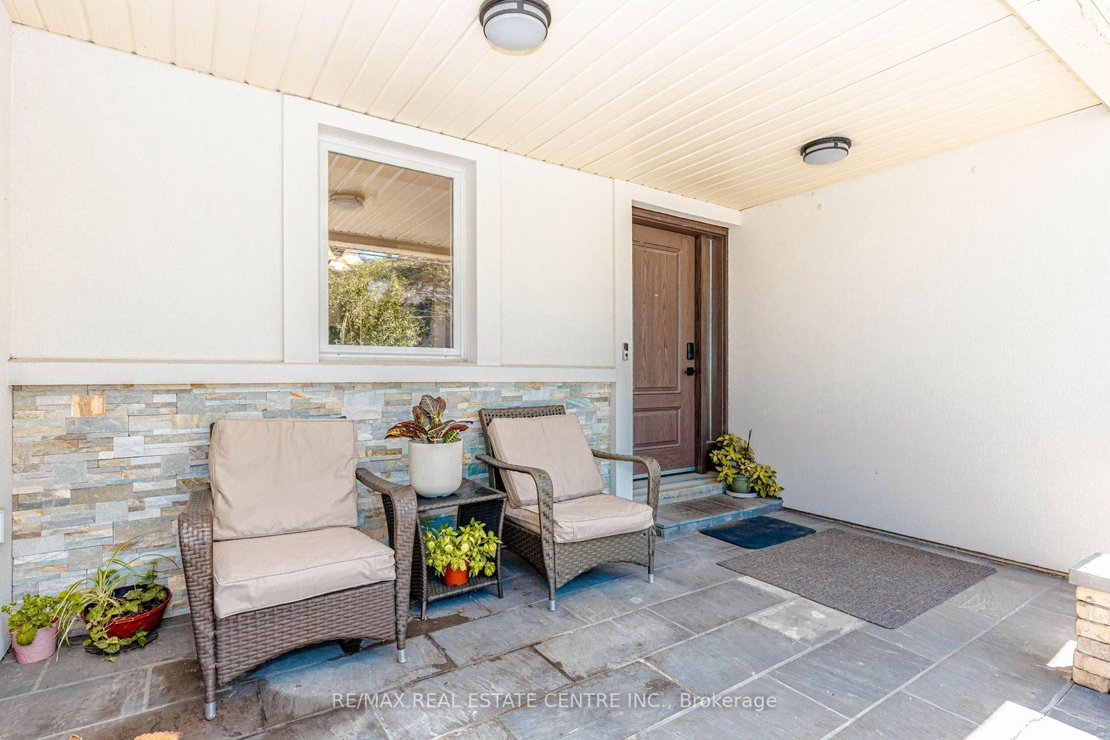 85 Snowcrest Avenue • Toronto, ON photo 6