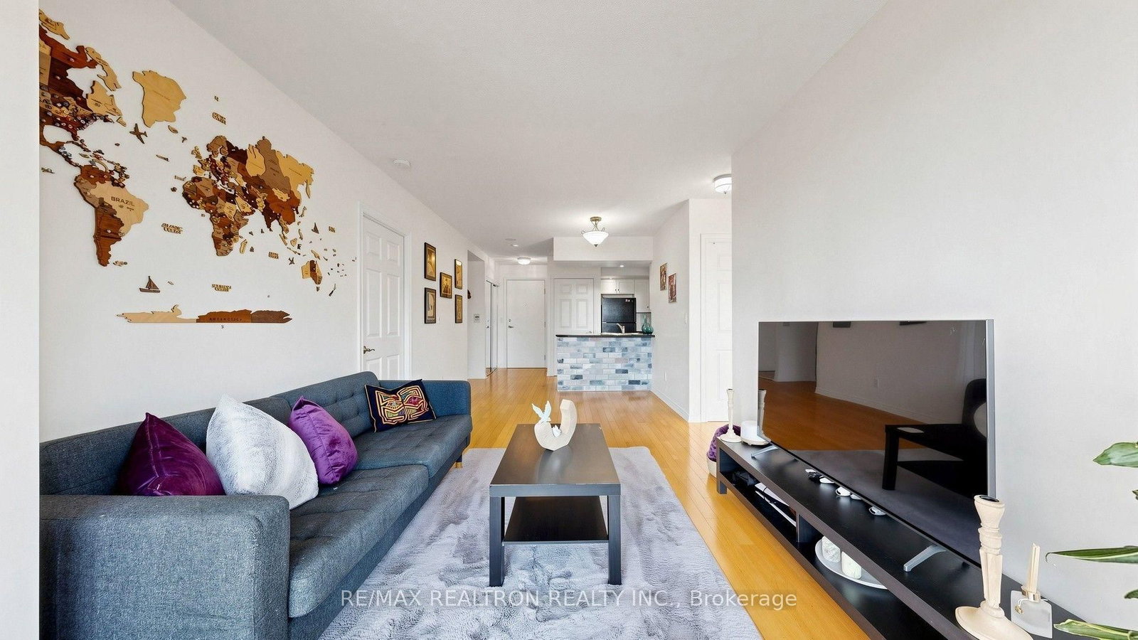 250 Wellington Street W • #1532 • Toronto, ON photo 11
