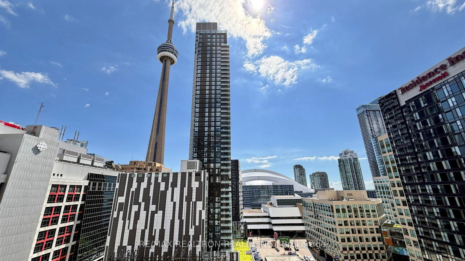 250 Wellington Street W • #1532 • Toronto, ON photo 35