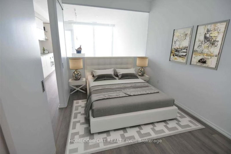 2911 - 197 Yonge Street