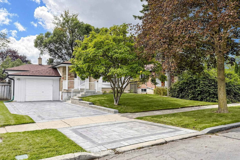29 Dexter Boulevard