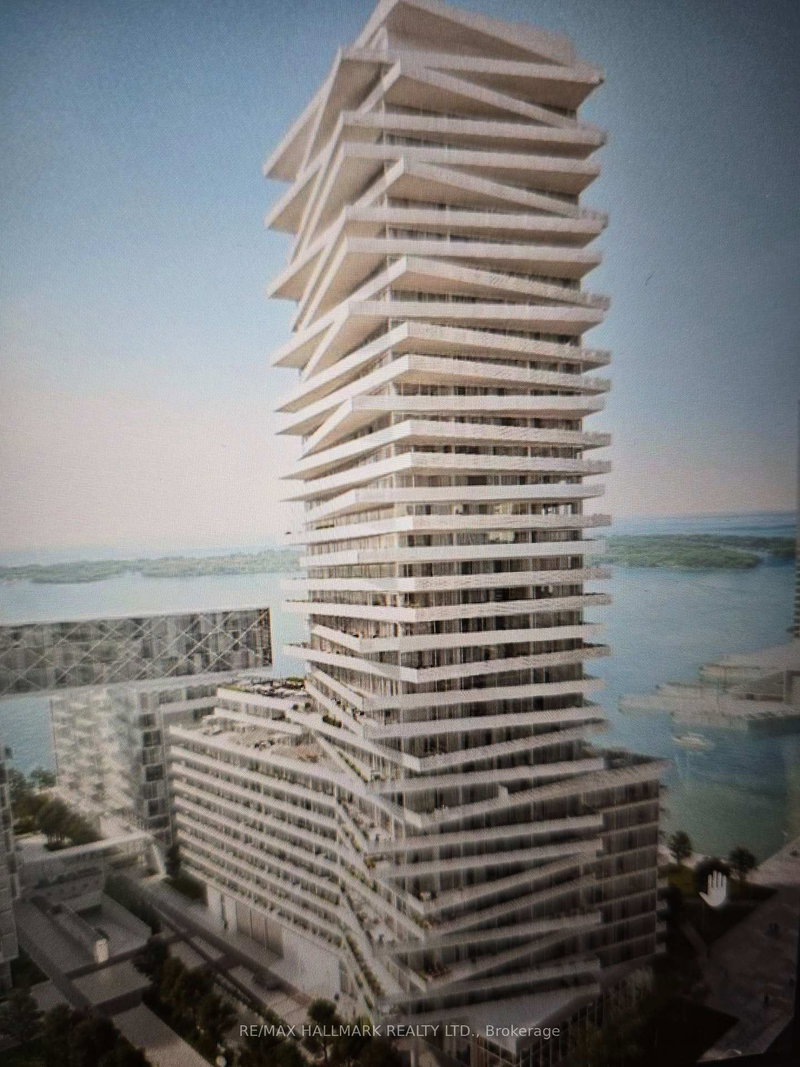 2210 - 15 Queens Quay E
