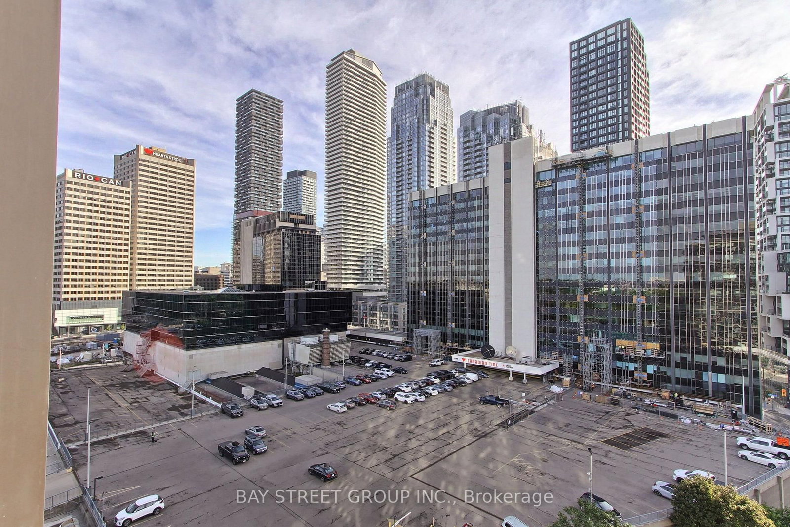 60 Berwick Avenue • #1212 • Toronto, ON photo 25