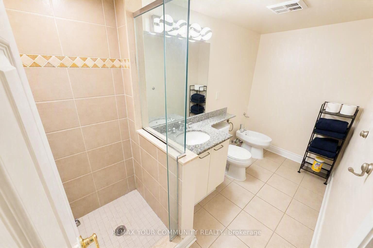 80 Cumberland Street • #501 • Toronto, ON photo 36