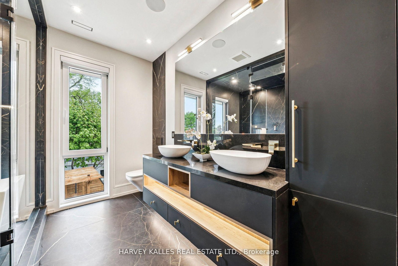 139 Newton Drive • Toronto, ON photo 19