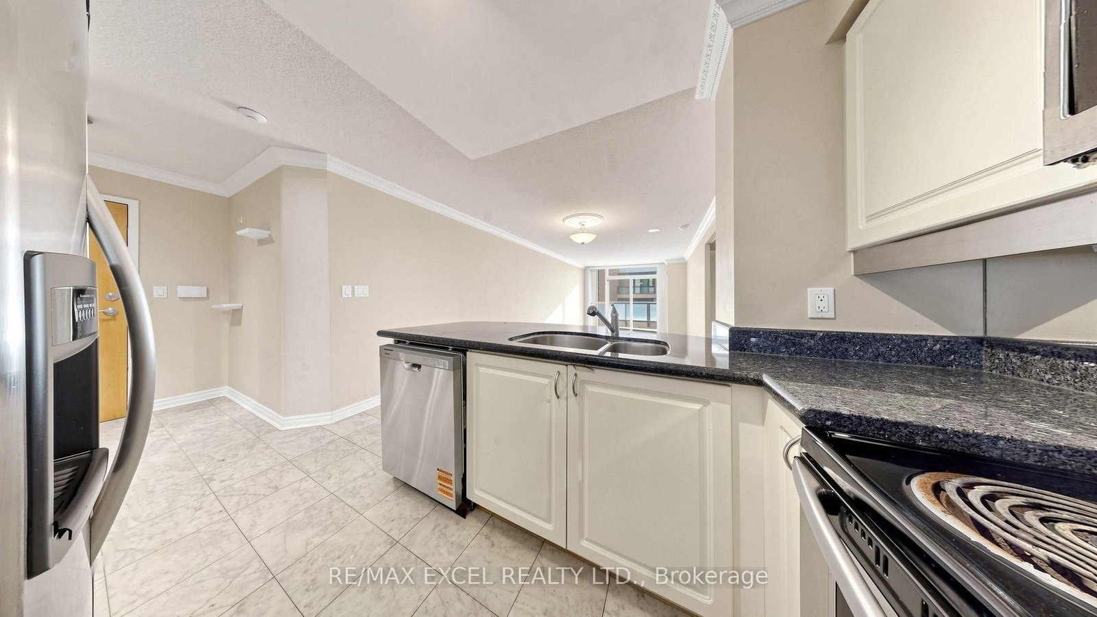 30 Hayden Street • #506 • Toronto, ON photo 13