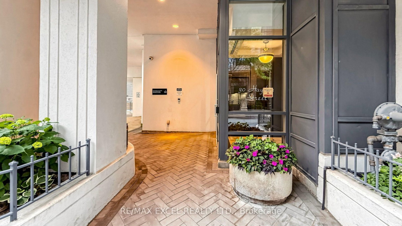 30 Hayden Street • #506 • Toronto, ON photo 29