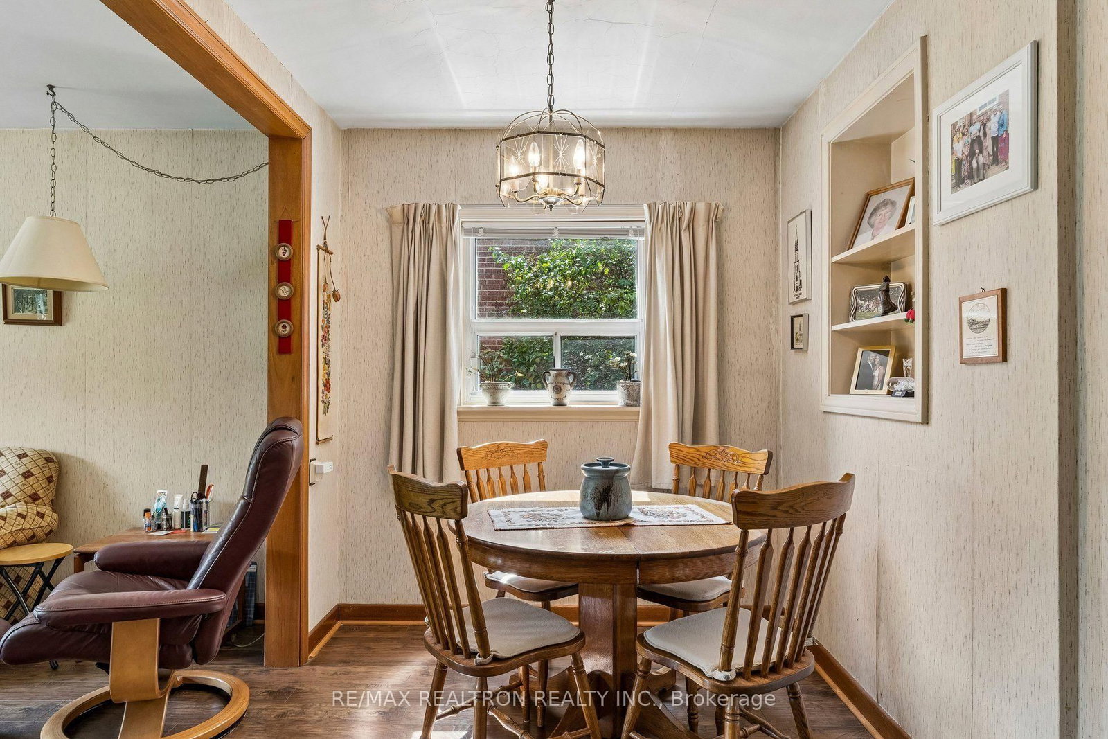 20 Edithvale Drive • Toronto, ON photo 13