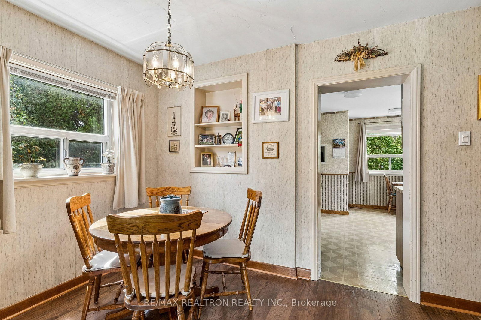 20 Edithvale Drive • Toronto, ON photo 14