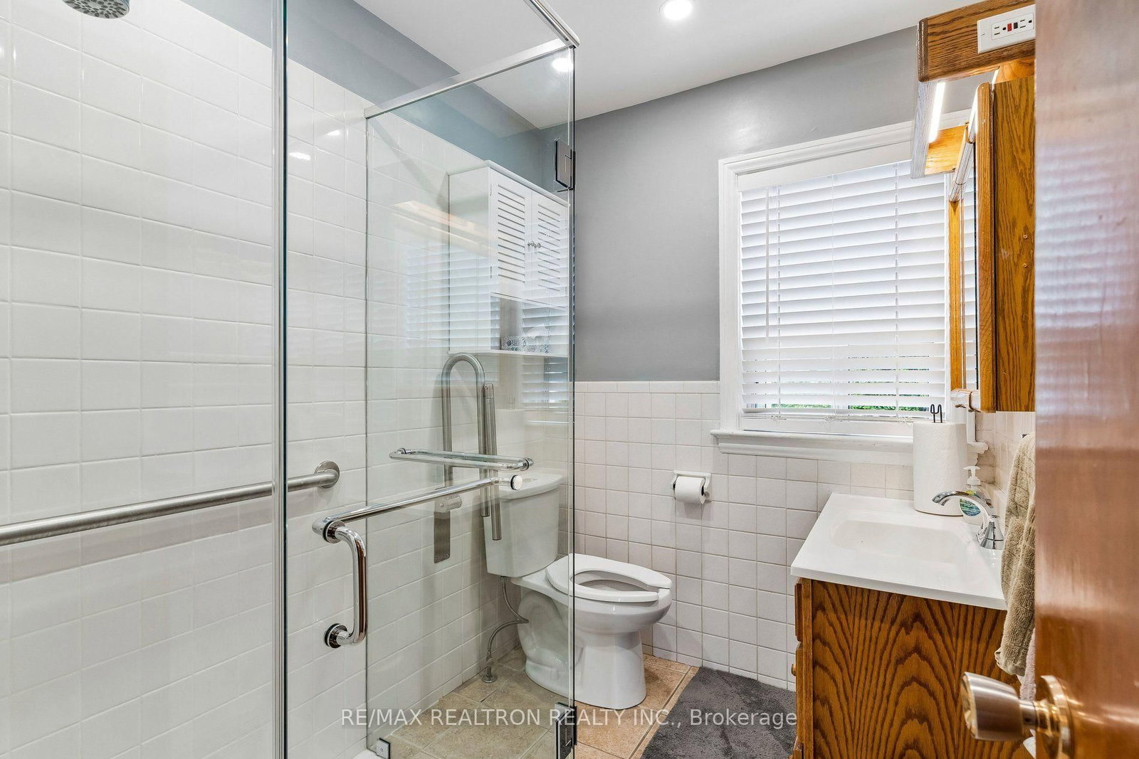 20 Edithvale Drive • Toronto, ON photo 21