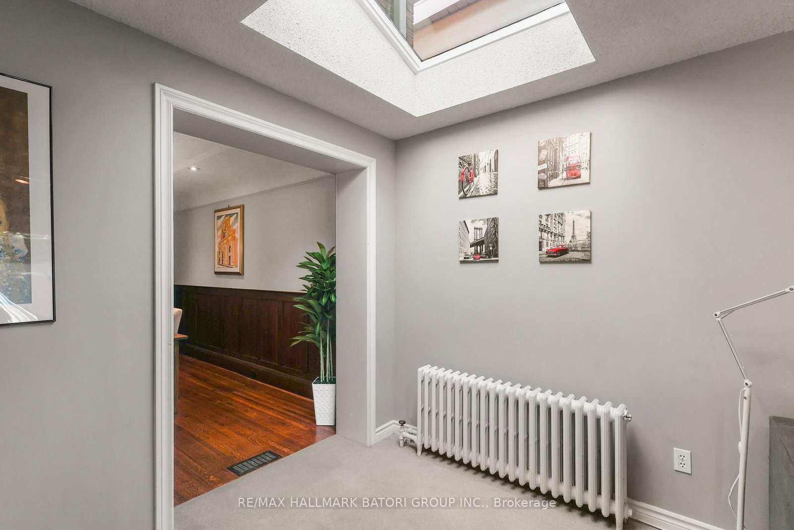 430 Roselawn Avenue • Toronto, ON photo 13