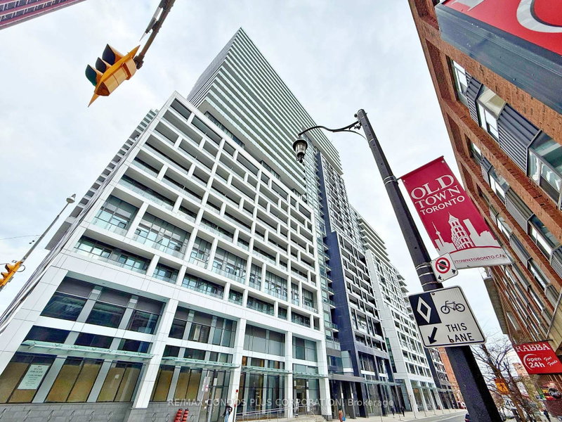 946 - 121 Lower Sherbourne Street