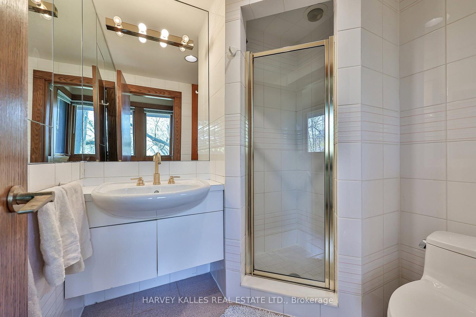 223 Hillhurst Boulevard • Toronto, ON photo 23