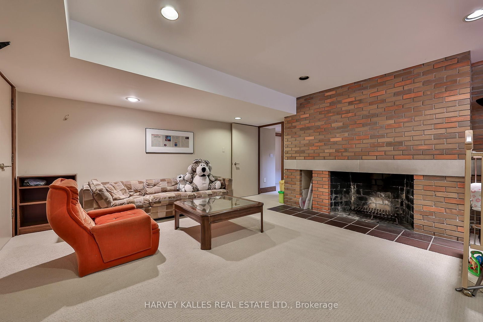 223 Hillhurst Boulevard • Toronto, ON photo 30