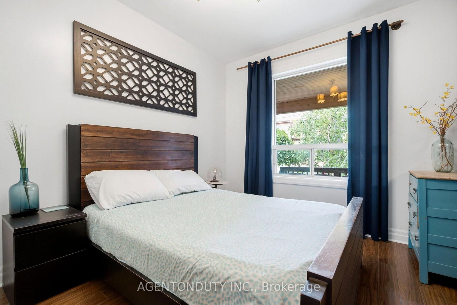 200 St Helen's Avenue • Toronto, ON photo 11