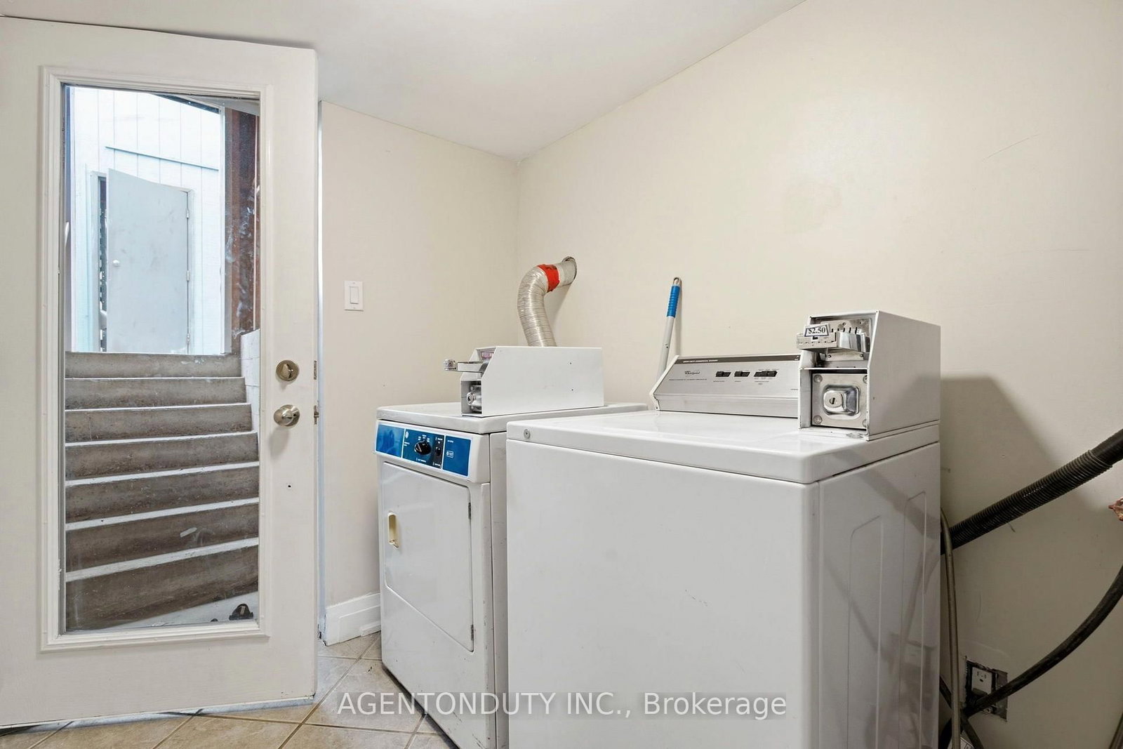 200 St Helen's Avenue • Toronto, ON photo 31