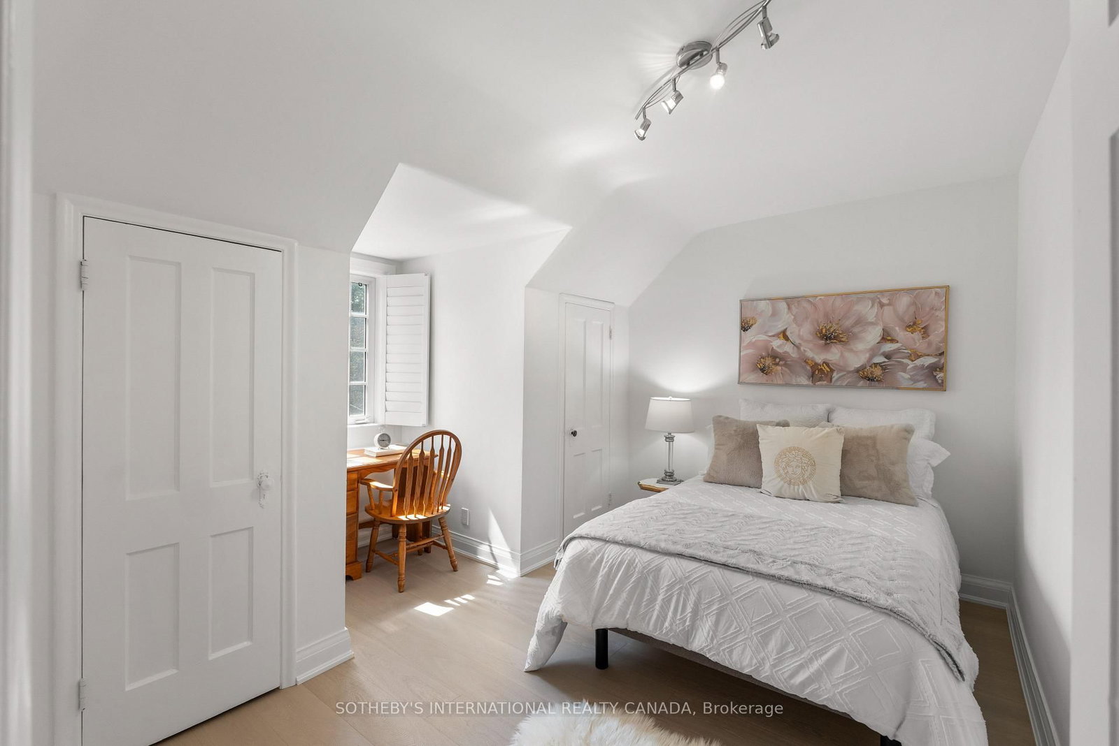 174 Ridley Boulevard • Toronto, ON photo 25